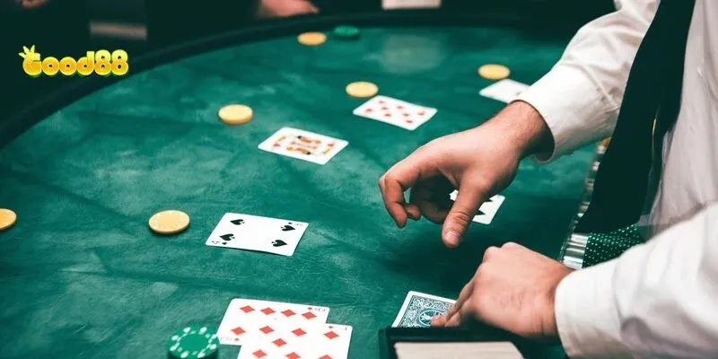 Khi nào nên đánh bài lẻ và dồn đòn